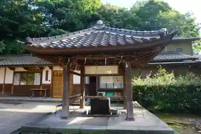 尾崎神社の手水舎