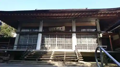 光明寺の本殿・本堂