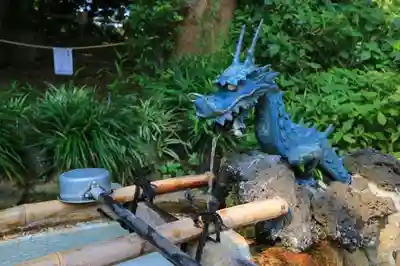 葛原岡神社の手水舎