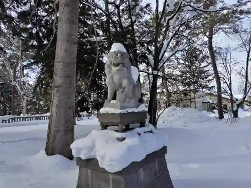 東川神社の狛犬