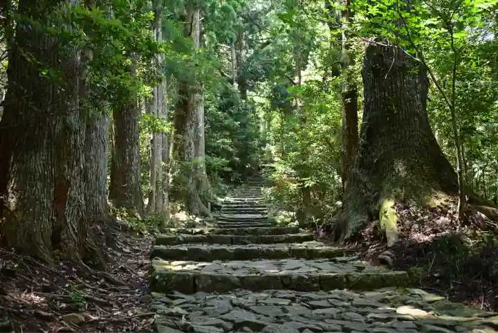 熊野那智大社(和歌山県)