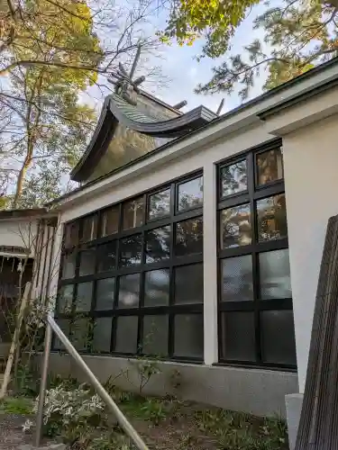 水堂須佐男神社の{uncategorized: "未分類", other: "その他", undefined: "問題あり", building: "その他建物", grave: "お墓", sacred_gate: "鳥居", guardian: "狛犬", statue: "像", buddha: "仏像", history: "歴史", nature: "自然", garden: "庭園", animal: "動物", pagoda: "塔", temizu: "手水舎", mountain_gate: "山門・神門", sanctuary: "本殿・本堂", subordinate: "末社・摂社", art: "芸術", scenery: "景色", jizo: "地蔵", ema: "絵馬", goshuin: "御朱印", omikuji: "おみくじ", items: "授与品その他", amulet: "お守り", goshuincho: "御朱印帳", eats: "食事", festival: "お祭り", votive_dance: "神楽", shichigosan: "七五三参", wedding: "結婚式", experience: "体験その他", initially: "初詣", around: "周辺", anti_infection: "感染症対策"}