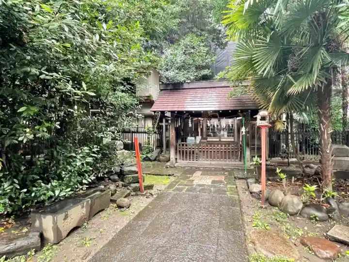 新橋鹽竃神社の本殿・本堂