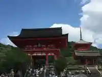 清水寺の山門・神門