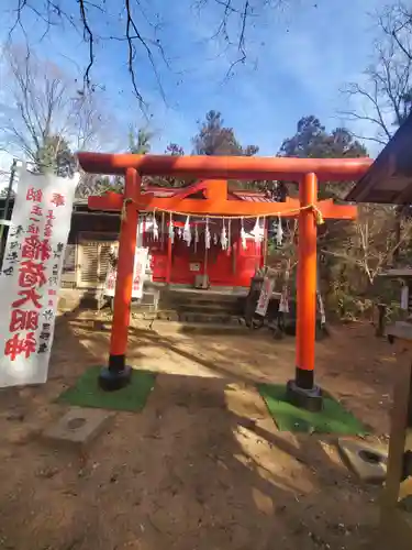 上之臺稲荷神社の鳥居