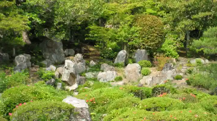 等持院の庭園