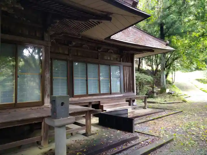 医光寺の本殿・本堂