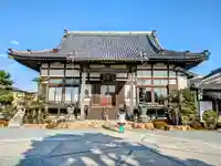 養泉寺の本殿・本堂