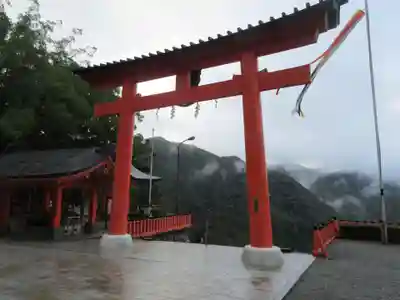 熊野那智大社(和歌山県)