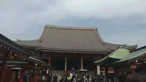 浅草寺の本殿・本堂