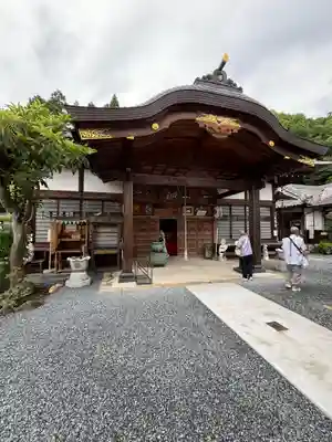 大慈寺の本殿・本堂