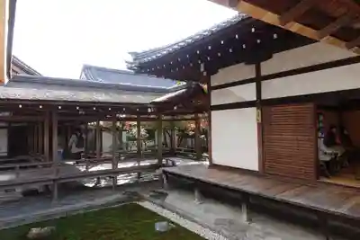 仁和寺の本殿・本堂