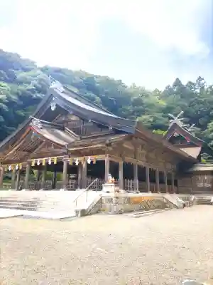 美保神社の{uncategorized: "未分類", other: "その他", undefined: "問題あり", building: "その他建物", grave: "お墓", sacred_gate: "鳥居", guardian: "狛犬", statue: "像", buddha: "仏像", history: "歴史", nature: "自然", garden: "庭園", animal: "動物", pagoda: "塔", temizu: "手水舎", mountain_gate: "山門・神門", sanctuary: "本殿・本堂", subordinate: "末社・摂社", art: "芸術", scenery: "景色", jizo: "地蔵", ema: "絵馬", goshuin: "御朱印", omikuji: "おみくじ", items: "授与品その他", amulet: "お守り", goshuincho: "御朱印帳", eats: "食事", festival: "お祭り", votive_dance: "神楽", shichigosan: "七五三参", wedding: "結婚式", experience: "体験その他", initially: "初詣", around: "周辺", anti_infection: "感染症対策"}
