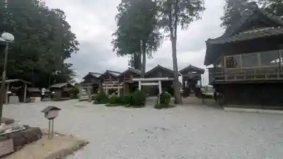 鷲宮神社の{uncategorized: "未分類", other: "その他", undefined: "問題あり", building: "その他建物", grave: "お墓", sacred_gate: "鳥居", guardian: "狛犬", statue: "像", buddha: "仏像", history: "歴史", nature: "自然", garden: "庭園", animal: "動物", pagoda: "塔", temizu: "手水舎", mountain_gate: "山門・神門", sanctuary: "本殿・本堂", subordinate: "末社・摂社", art: "芸術", scenery: "景色", jizo: "地蔵", ema: "絵馬", goshuin: "御朱印", omikuji: "おみくじ", items: "授与品その他", amulet: "お守り", goshuincho: "御朱印帳", eats: "食事", festival: "お祭り", votive_dance: "神楽", shichigosan: "七五三参", wedding: "結婚式", experience: "体験その他", initially: "初詣", around: "周辺", anti_infection: "感染症対策"}