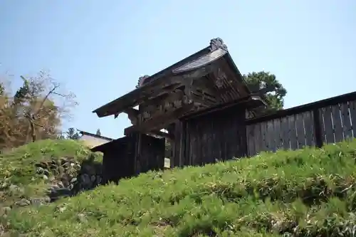 慈恩寺の山門