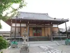 紫雲寺の本殿