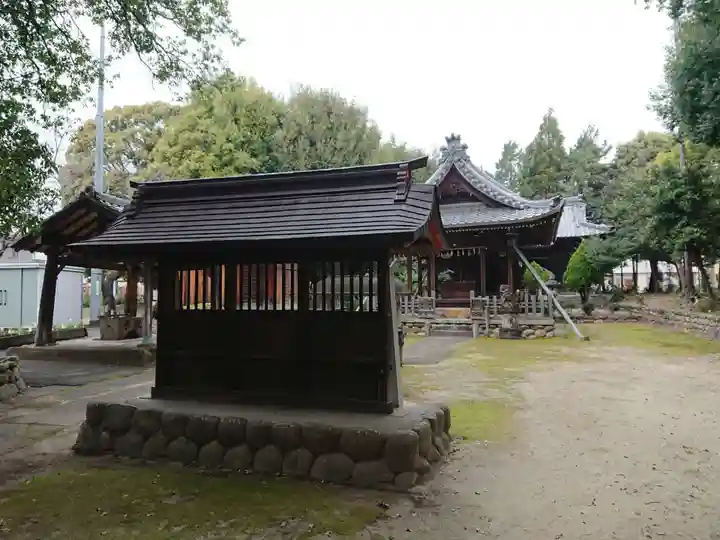 南外山八幡社のその他建物