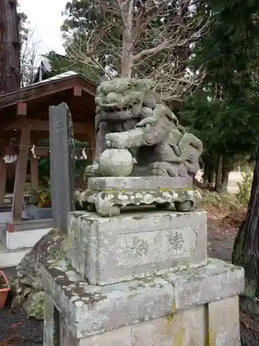 高司神社〜むすびの神の鎮まる社〜の狛犬