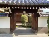 大乗院の山門・神門