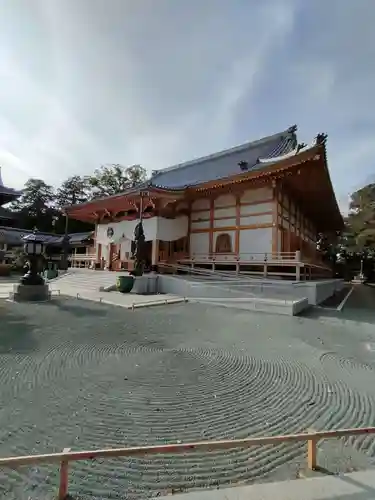 豊川閣　妙厳寺の本殿・本堂