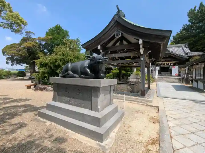 岡崎天満宮の{uncategorized: "未分類", other: "その他", undefined: "問題あり", building: "その他建物", grave: "お墓", sacred_gate: "鳥居", guardian: "狛犬", statue: "像", buddha: "仏像", history: "歴史", nature: "自然", garden: "庭園", animal: "動物", pagoda: "塔", temizu: "手水舎", mountain_gate: "山門・神門", sanctuary: "本殿・本堂", subordinate: "末社・摂社", art: "芸術", scenery: "景色", jizo: "地蔵", ema: "絵馬", goshuin: "御朱印", omikuji: "おみくじ", items: "授与品その他", amulet: "お守り", goshuincho: "御朱印帳", eats: "食事", festival: "お祭り", votive_dance: "神楽", shichigosan: "七五三参", wedding: "結婚式", experience: "体験その他", initially: "初詣", around: "周辺", anti_infection: "感染症対策"}