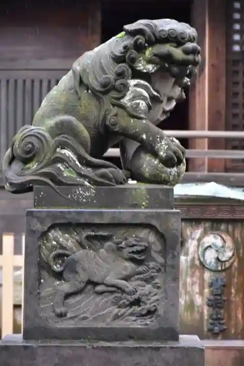 代々木八幡宮の狛犬