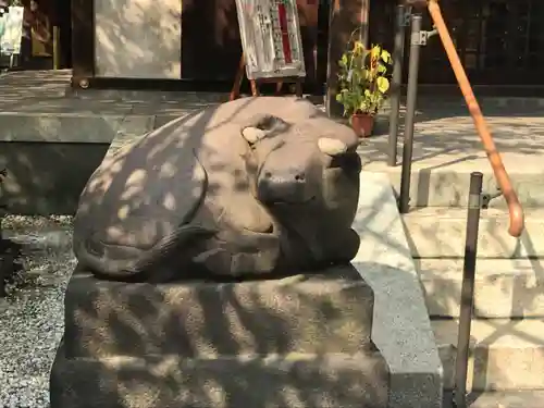 牛天神北野神社の狛犬