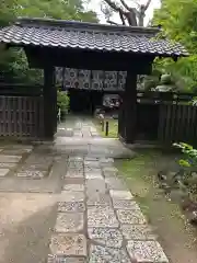 鎌倉宮の山門