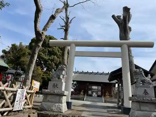 日々神社の鳥居