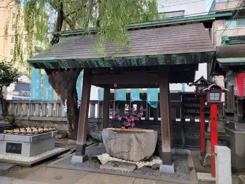 三島神社の手水舎