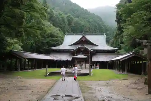 前神寺の本殿