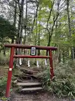 新屋山神社奥宮(山梨県)