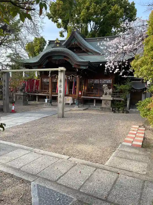 白山神社の本殿・本堂