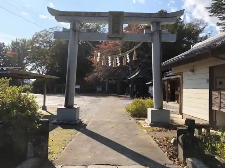 前玉神社の鳥居
