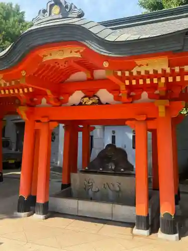 穴八幡宮の{uncategorized: "未分類", other: "その他", undefined: "問題あり", building: "その他建物", grave: "お墓", sacred_gate: "鳥居", guardian: "狛犬", statue: "像", buddha: "仏像", history: "歴史", nature: "自然", garden: "庭園", animal: "動物", pagoda: "塔", temizu: "手水舎", mountain_gate: "山門・神門", sanctuary: "本殿・本堂", subordinate: "末社・摂社", art: "芸術", scenery: "景色", jizo: "地蔵", ema: "絵馬", goshuin: "御朱印", omikuji: "おみくじ", items: "授与品その他", amulet: "お守り", goshuincho: "御朱印帳", eats: "食事", festival: "お祭り", votive_dance: "神楽", shichigosan: "七五三参", wedding: "結婚式", experience: "体験その他", initially: "初詣", around: "周辺", anti_infection: "感染症対策"}