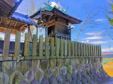 室原神社(萩原町串作)の本殿・本堂