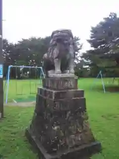 新治神社の鳥居