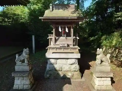 稲荷森大神（神峰神社境内社）(茨城県)