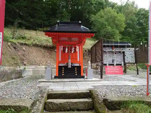 浦幌神社・乳神神社の末社・摂社