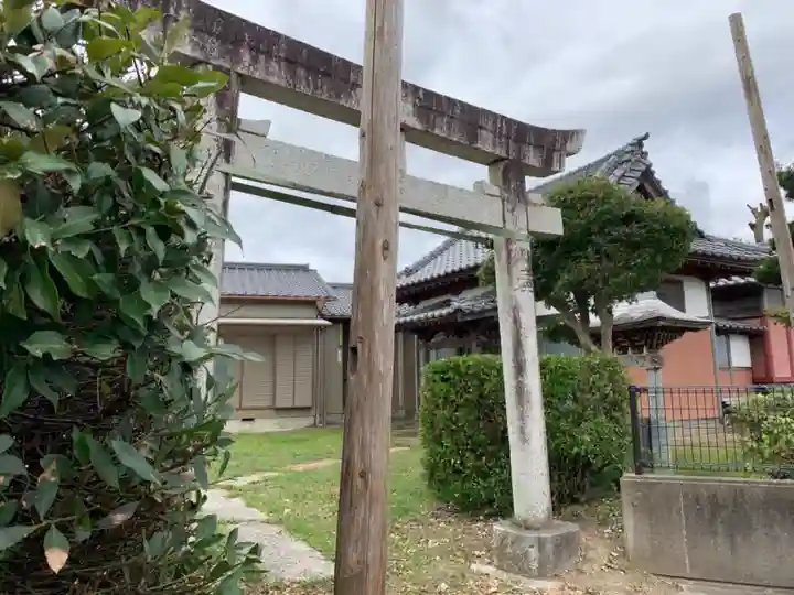 熊野神社の鳥居