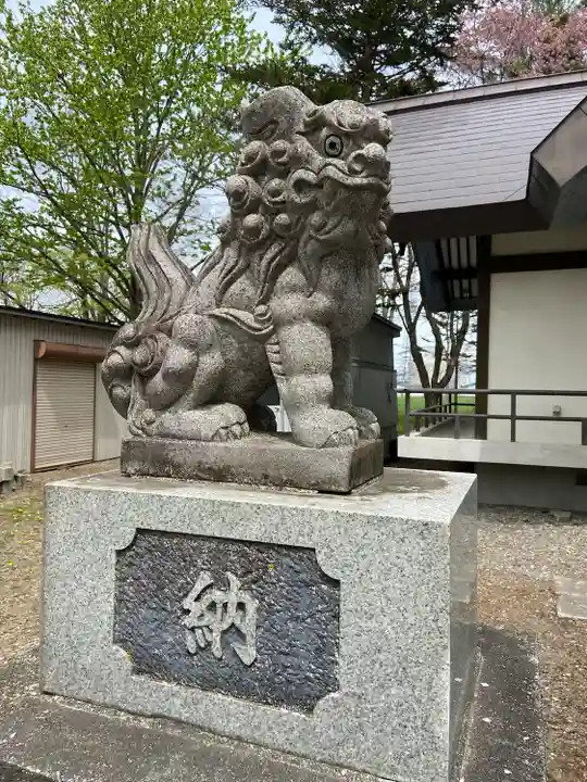 中札内神社の狛犬