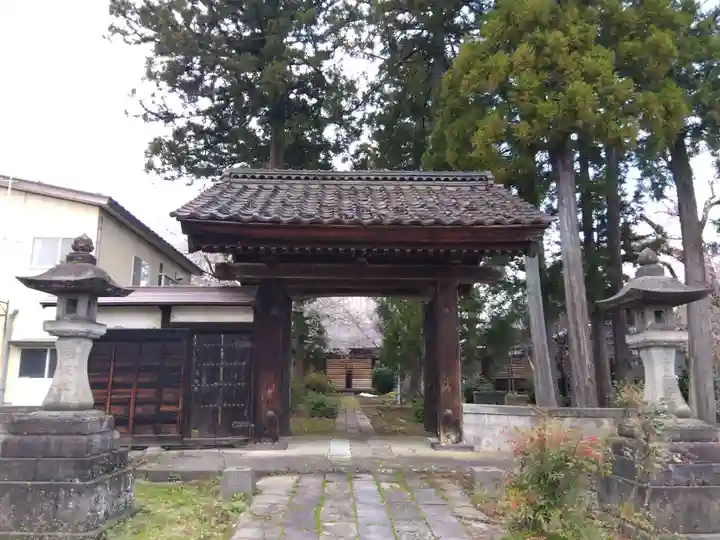 日朝寺(新潟県)