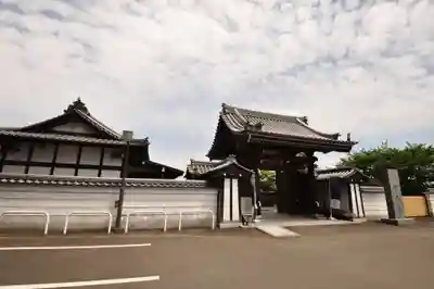 甲山寺の山門・神門