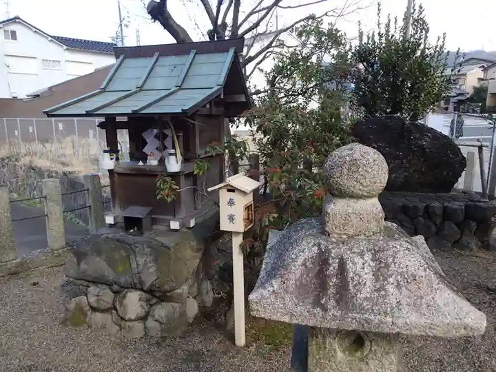 彼方神社の末社・摂社