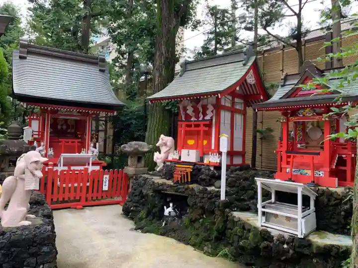 京濱伏見稲荷神社の末社・摂社
