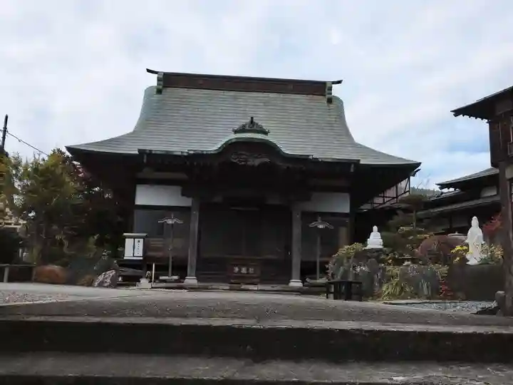 顕妙寺の本殿・本堂