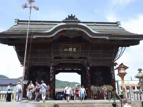善光寺の山門・神門