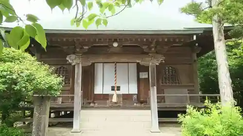 極楽寺（霊鷲山感應院極楽律寺）の本殿・本堂