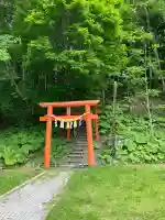 阿寒湖稲荷神社(北海道)