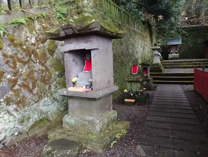 八幡朝見神社の地蔵